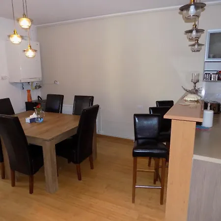 Апартаменти Brasov Accommodation Studios *