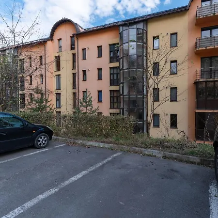 Brasov Accommodation Studios * Брашов