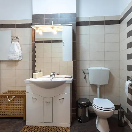 Brasov Accommodation Studios *